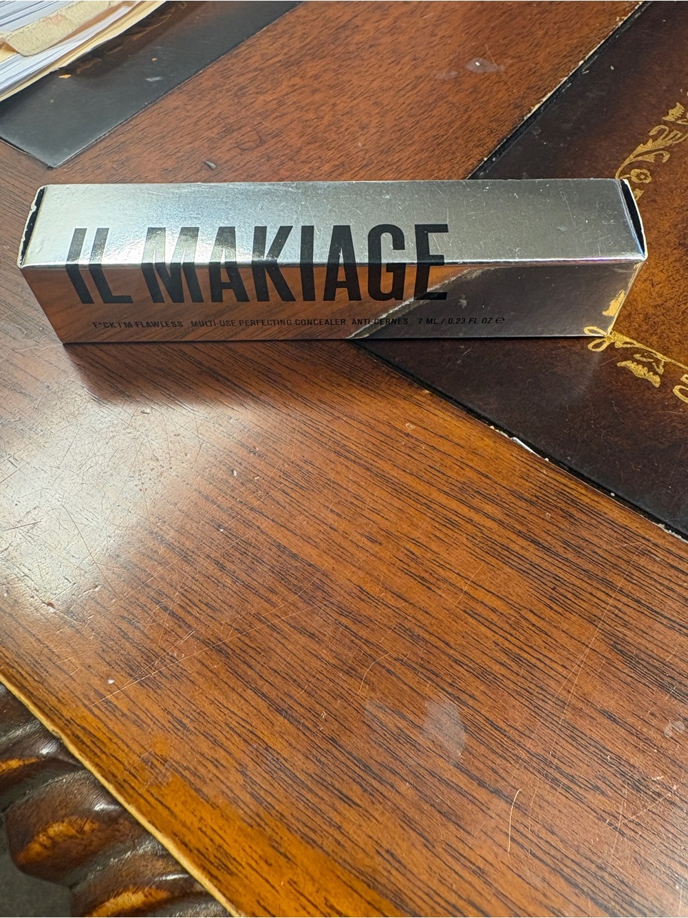 IL MAKIAGE F*CK I’M FLAWLESS NIB 3.5